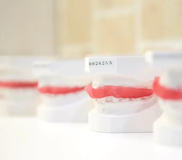 矯正メニューイメージ